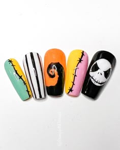 The Nightmare Before Christmas inspired nails. ✨ New customer are required to purchase a sizing kit. Night Mare Before Christmas Nail Art, Horror Movie Nail Designs, Halloween Nails Glow In The Dark, Ghostbuster Nails, The Shining Nails, Halloween Nails Nightmare Before, Nightmare Before Christmas Nails Christmas, Glow In The Dark Halloween Nails