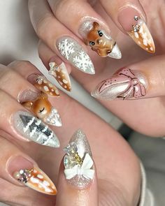 Nail Flakes Design, Simple Christmas Manicure, Bambi Nails, Deer Nails, Bear Nails, Coquette Winter, Kawaii Nail Art, Christmas Manicure, Pink Coquette