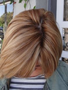 Lightening Dark Hair, Brassy Hair, Strawberry Blonde Hair, Hair Color And Cut, Strawberry Blonde, Great Hair, Blonde Hair Color, Blonde Highlights