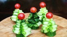 some vegetables are arranged in the shape of trees