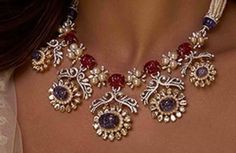 Elegant Jewellery, Polki Jewellery, Diamond Jewellery, Jewellery Design, Gold Jewellery, Diamond Jewelry, Fine Jewelry, Necklaces, Gold