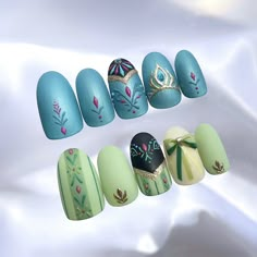 Disney Frozen Nails, Frozen Nail Art, Frozen Nails, Hello Nails, Nail Drawing, Cute Simple Nails, Nail Art Disney, Nail Design Inspiration, Soft Nails