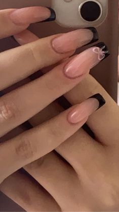 Acrylic Nails With Bows, Bows On Nails, Pearls Nails, Bows Nails, Nails With Bows, Bows And Pearls, Bows Aesthetic, Rhinestones Nails, Paznokcie Hello Kitty