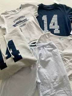 England Summer Fits, Organised Clothes, Camp Fits, Stockholm Aesthetic, Navy Fits, September Outfits, France Summer, Sweatpants Outfits, Skandinavian Fashion