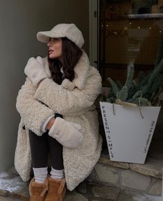 Winter Fashion Aesthetic, Starry Christmas, Winter Presets, Magical Decor, Winter Outfits Aesthetic, Cozy Outfits, Fall Trends Outfits, Barbie Dress Fashion, Winter Outfits Cold