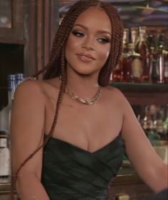 Rihanna With Braids, Rihanna Braids, Female Celebrity Crush, Different Braids, Rihanna Riri, Big Box Braids Hairstyles, Really Short Hair, Rihanna Style, Hair Braid Videos