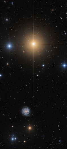 an image of some stars in the sky