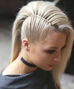 photographie Hairstyle Videos, Pinterest Hair, Penteado Cabelo Curto, Braided Updo, Unique Hairstyles, Grunge Hair, Hair Stuff, Hair Dos, Cute Hair