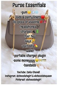 Purse Essentials List, Schul Survival Kits, Cer Nocturn, School Emergency Kit, Planning School, Middle School Hacks, School Survival Kits, School Bag Essentials, Travel Bag Essentials