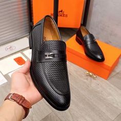 Ferragamo Shoes Mens, Mens Dress Shoes Guide, Black Loafers Men, Gents Shoes, Stylish Shirts Men, Nigerian Men Fashion, Black Men Fashion Swag, Gentleman Shoes