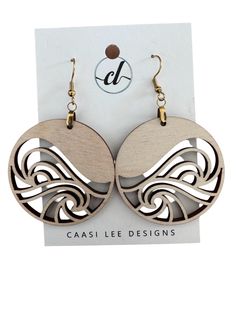 These lovely, lightweight wood earrings go with pretty much anything and tell quite the story! Handcrafted with love: Support local artisans and own a piece of unique artistry Candle Organization, Wood Dangle Earrings, Calendar Organization, Art Bag, Gift Bundles, Wood Earrings, Local Artisans, Support Local, Gaming Gifts