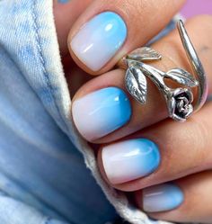 Gallery of summer blue nail designs for a beachy dazzling summer manicures too recreate in 2024. Blue summer nail ideas, cute blue nails, short summer blue nails with blue nail colors. Blue Nail Color, Cute Nails For Fall, Summer Manicure, Cute Summer Nails