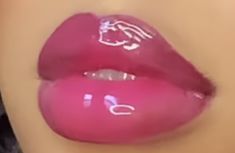 Bratz Lips, Pink Lip Combo, Glossy Lips Makeup, Lip Combos, Visual Gallery, Makeup For Black Skin, Lip Makeup Tutorial, Lip Combo, Dope Makeup