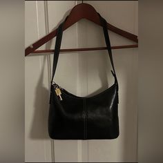 Like New! Never Used, No Signs Of Wear And Tear! *Fossil Brand Genuine Leather Black Purse! Offers And Questions Welcome, Non-Smoking Home. There’s Two Internal Pockets , One Zipper One Open. * There’s Not Scratches Or Damage To The Leather At All, It’s Never Been Used , I Didn’t Even Know I Had It Stored Away! I Think I Must Have Been Saving It To Use For A Special Occasion Bc It’s So Nice And Forgot It Was There? So Love It And Appreciate How I Never Did Please! And Remember, Smile It Confuses Black Purse, Black Leather Purse, Fossil Bags, Fairy Grunge, So Nice, Black Purses, Leather Purse, Leather Purses, Fossil