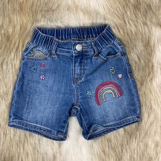 3 Year Toddler Denim Shortie Shorts Look Brand New! C1 Playful Denim Blue Bottoms For Spring, Playful Denim Blue Bottoms, Playful Denim Blue Jeans For Summer, Cute Shorts With Pockets For Playtime, Cute Playtime Shorts With Pockets, Cute Cotton Jean Shorts, Cute Jeans With Pockets For Playtime, Playful Denim Blue Jeans, Gap Pink Shorts