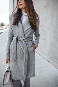 Grey Coat Outfit, Grey Coats, Dress Coat Outfit, Long Coat Outfit, Long Grey Coat, Monochromatic Fashion, Gray Coat, Woman Clothes