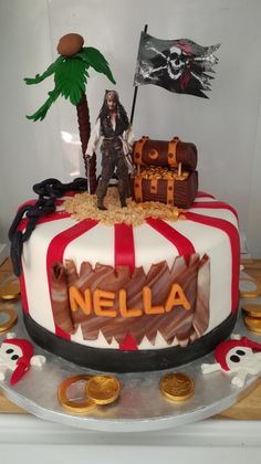 a birthday cake decorated with an image of a pirate