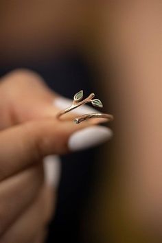 Ivy Ring, Surfergirl Style, Olive Leaf Ring, Mothers Day Rings, Daisy Pendant, Birthday Gift Ring, Green Ivy, Branch Ring, Mens Rings