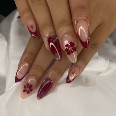 Red & gold Gelx set 😻🌟 $50 gel x sets til end of August ☀️ Dm or Text (626) 825-8309 to book 💋 #westcovinanails #lapuentenails #acrylicnails #squarenails #nailinspo #blingnails #626nails #626 #nininailed_it #gelnails #pressonnails #nailcharms #hellokittynails #nails #acrylics #y2knails #buchonanails #frenchtip #quincenails #blingfrenchtip #gelxnails #nailart #flowernails #almondnails #chromenails #pressonnails #nailcharms #moneynails #lapuente #summernails #rednails Red Flower Design Nails, Red French Tip With Gold, Gold And Red Nails Acrylic, Lunula Nails, Red New Years Nails, Gold Red Nails, Red Almond Nails Designs, Scarlet Nails, Red And Gold Nail Designs