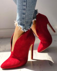 Womens High Heel Boots, Designer Shoes Women, Stiletto Ankle Boots, Dr Shoes, Women High Heels, Streetstyle Outfit, Heel Accessories, Zip Design, Chic Shoes