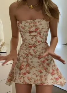 Floral Homecoming Dress, Optical Illusion Dress, Ribbed Dress, Illusion Dress, Grad Dresses, Dress Inspo, Salma Hayek, Pretty Dress, Optical Illusion