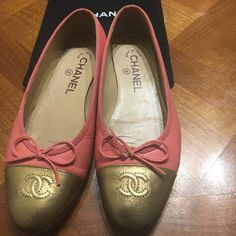 Reposhing This Item I Purchased From @Conners2840. Loved It, But Ready To Rotate For Something New. Questions? Leave A Comment Below! Chanel Flats, Shoes Chanel, Chanel Pink, Gold Chanel, Pink Ballerina, Pink Chanel, Coral And Gold, Flat Color, Chanel Shoes