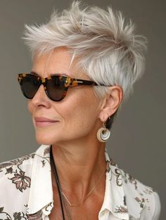 Chic and Elegant Pixie Hairstyles for Older Women: Style and Maintenance Tips Pixie Hairstyles For Older Women, Short Spiky Haircuts, Hairstyles For Older Women, Funky Short Hair, Short Silver Hair, Short Hair Images, Short Hair Pixie Cuts, Short Grey Hair, Edgy Short Hair