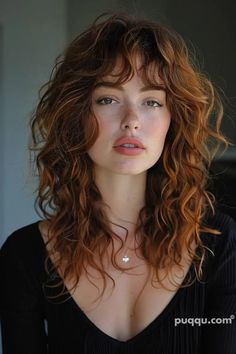 Curtain Bangs Curly Hair: Styling Tips & Ideas - Puqqu Shag Haircut For Fine Curly Hair, Curly Shag With Bangs, Wavy Fringe, Fringe Hair, Textured Curly Hair, Extension Hair, Curly Bangs