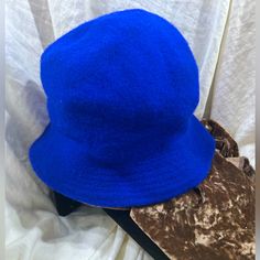 Vintage 100% Wool Blue Fuzzy Bucket Hat One Size Wide Brim Cap Made In Hong Kong. New Never Worn In Great To Excellent Condition. Nwot.. Ven.23 Winter Blue Bucket Hat, Fuzzy Bucket Hat, Wide Brimmed, Vintage Accessories, Color Purple, Bucket Hat, Hong Kong, The 100, Women Accessories