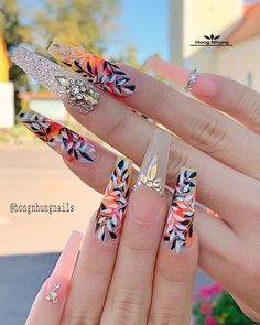 Rosa Nails, Autumn Is Coming, Instagram Autumn, Cute Acrylic Nail Designs, Her Nails, Glow Nails, Fall Nail, Coffin Nails Designs, Bling Nails