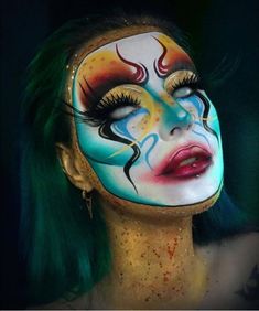 Creative Makeup Halloween, Face Paint Inspiration, Extreme Makeup Looks, Makeup Artistique, Maquillage Yeux Cut Crease, Paint Makeup, Makeup Artistic, Holloween Makeup