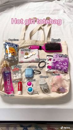 What To Put In Ur Purse, Things To Pack In Ur School Bag, What’s In My Bag Tiktok, Things To Keep In Ur School Bag, Pack School Bag With Me, Pack With Me Overnight, What To Pack In Purse, What To Put In Your Tote Bag, Things To Put In Your Bag