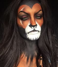 Scar Halloween Costume, Lion Makeup, Unique Halloween Makeup, Scar Makeup, Scar Lion King, Lion King Costume, Fantasy Make-up, Halloween Make-up Looks, Character Pumpkins