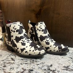 Brand New In Box - Never Worn - Tags Still On! Style Number: A441002262 Dixon Fiona Bootie Cowhide Print Zip Closure Toddler Girl Boots, Cowhide Print, Western Life, Toddler Boots, Girls Boots, Cow Print, Printed Leather, Kid Shoes, Rubber Rain Boots