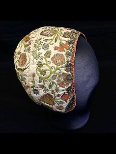 Medieval Hats, Historical Hats, 17th Century Fashion, Jacobean Embroidery, 18th Century Fashion, Vintage Textile