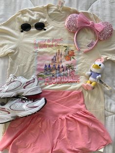 #disney #disneyworld #disneystyle #disneyootd #disneyoutfit #disneyfits #disneyinspo #disneyland #magickingdom Disney, Disney world, disney ootd, disney outfit, disney fits, disney inspo, disney style, disney style inspo, disney fashion, disney fit check Chip And Dale Disney Outfits, Celebrity Disneyland Outfits, Disney Girls Trip Outfits, Disney World Outfit Ideas Summer, Minnie Disney Outfit, Disney Outfits Aesthetic Summer, Pastel Disney Outfit