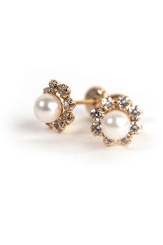 These Mini Pearl CZ Stud Earrings are 14K Yellow Gold with Stone Cubic Zirconia and Fresh Water Pearls. They have a Flat Baby Screw Back. #childrensjewelry #jewlery #kidsjewelry #earrings #pearlearrings #pearljewelry #pearlearring #studearrings #studs Teen Jewelry, Baby Pearls, Baby Earrings, Baby Jewelry, Fresh Water Pearls, Keepsake Jewelry, Cz Stud Earrings, Childrens Jewelry, Water Pearls