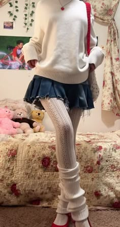 ig: @cinnamon_girl39 Cute Kawaii Winter Outfits, Outfits With White Tights Winter, Tails Inspired Outfit, Feminine Layered Outfits, Cute Skirt Winter Outfits, Kawaii Rainy Day Outfit, Cinnamon Aesthetic Outfit, Cute And Cozy Winter Outfits, Outfit Inspo January