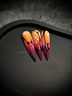 Nail Airbrush Designs, Air Brush Nails Art, Airbrush Nails Designs, Airbrush Nail Designs, Tattoo Nail Art, Nails Airbrush, Airbrush Nail, Airbrush Nail Art, Crazy Nail Designs