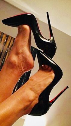 Extreme High Heels, High Heel Mules, Heels Classy, Christian Louboutin Heels, Hot Heels, Super High Heels, High Heels Stilettos