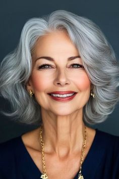 Save this pin for the best gray hairstyles for women over 70. A softly layered bob puts the stunning silver tones of gray hair on center stage. In the front, soft, face-framing pieces create a flattering shape. Grey Bob Hairstyles, Stylish Haircuts, Haircut For Older Women, Chic Hairstyles, Women Over 50, Stylish Hair, Older Women Hairstyles, Cool Haircuts, Short Hair Cuts For Women