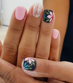 Do It Yourself Nails, Floral Nail Designs, Her Nails, Nails 2023, Floral Nails, Chic Nails