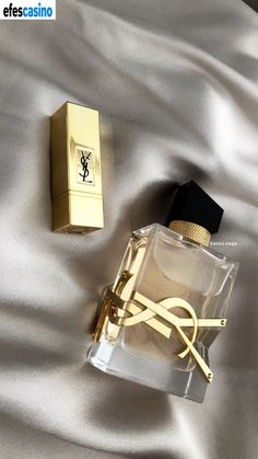 Ysl Products, Koleksi Parfum, Fragrances Perfume Woman, Perfume Collection Fragrance, Perfume Scents, Perfume Lover, 背景 シンプル