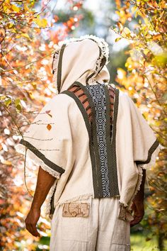 Mens Hooded Kimono Vest Beige Alchemist Wizard Sorcerer Tribal Ritual Ceremony Gypsy Festival Magic Magia Alchemy Primitive Rave Poncho Ideas, Mens Kimono Jacket, Hooded Kimono, Ritual Clothing, Gilet Kimono, Mens Poncho, Male Witch, Grey Poncho, Male Kimono