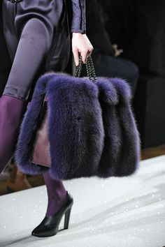 Boots Cuir, Purple Bags, Purple Fashion, Fox Fur