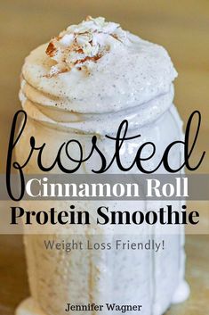 Cinnamon Roll Protein Shake, Pancakes Low Carb, Yummy Protein Shakes, Healthy Protein Shakes, Protein Shake Smoothie, Create Business, Protein Smoothie Recipes, Protein Powder Recipes