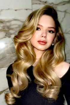 Big Hair Inspiration, Hair Ideas For Events, Classic Hollywood Hair Wedding, Big Full Curls For Long Hair, Old Holly Wood Hair, Soft Romantic Curls Wedding, Bridal Hair Inspo Updo, Big Hollywood Hair, Soft Glam Hairstyles