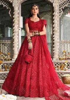 *QALAMQAR WEDDING COLLECTION 2024 Iqra Aziz Wedding Dress, Iqra Aziz Wedding, Pakistani Bridal Lehenga, Red Lehenga Choli, Raw Silk Lehenga, Indian Lehenga Choli, Iqra Aziz, Red Lehenga, 1 Aesthetic