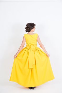 Floor length dress Full length dress Yellow maxi dress Formal Yellow Dress Outfit, Yellow Maxi Dress, Round Neck Dress, Yellow Maxi, Floor Length Dress, Dress Pleated, Full Length Dress, Round Neck Dresses, Dress Yellow