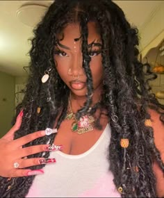 Pink Locs, Wear Headphones, Y2k Hairstyles, Faux Locs Hairstyles, Press Ons